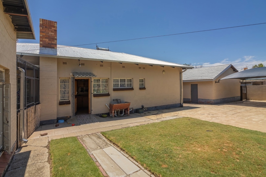4 Bedroom Property for Sale in Suidrand Free State